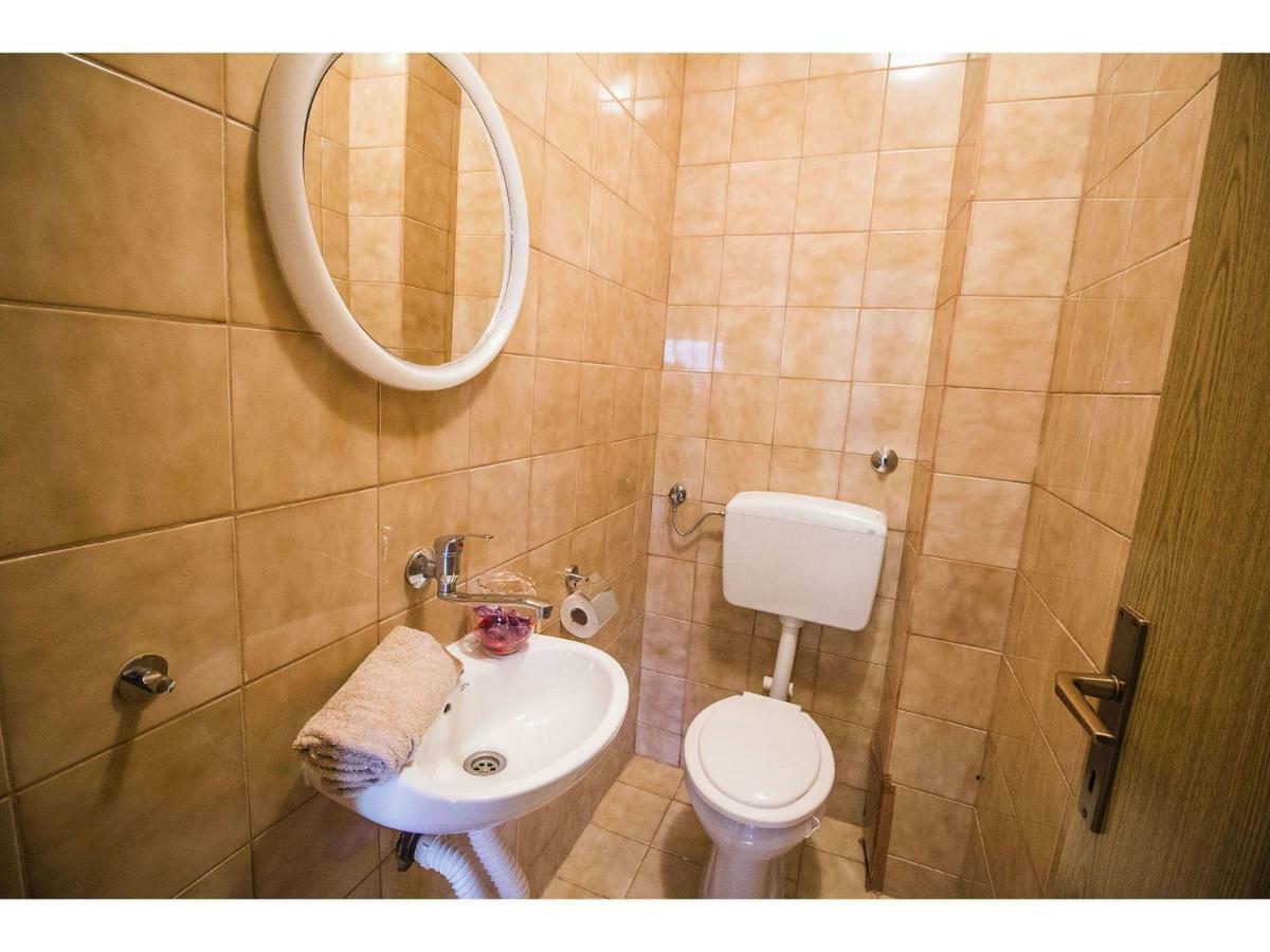 Apartment Josip Podstrana Eksteriør bilde